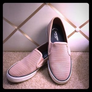 Sperry boat shoes